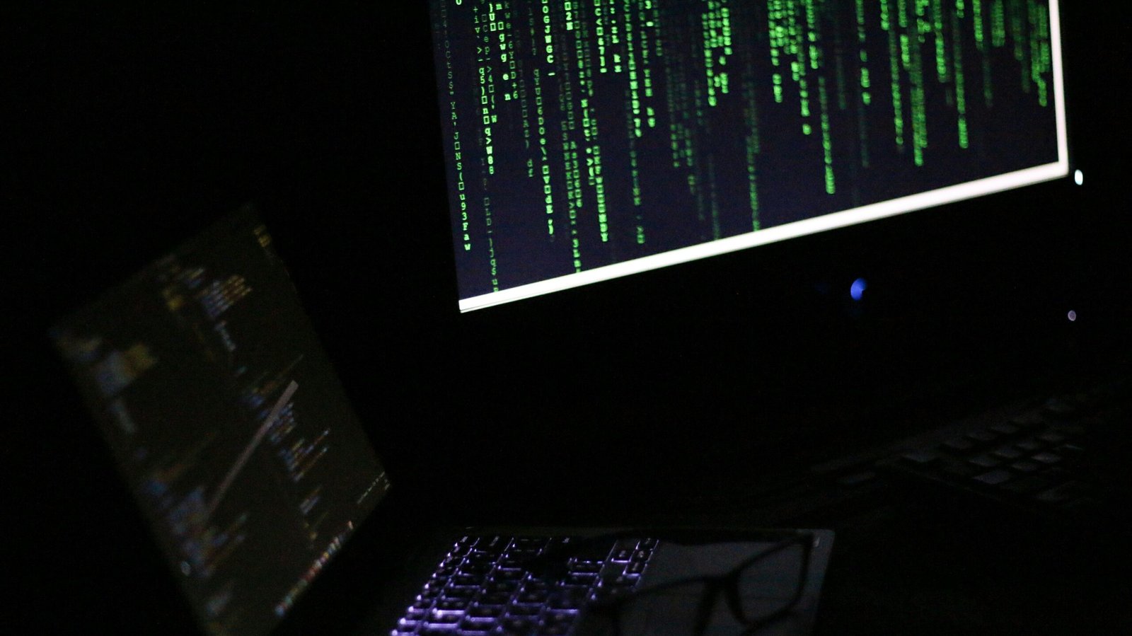 AI-in-cybersecurity-and-biosecurity